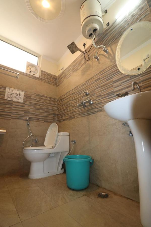 Triple One Hotel Tapovan Rishikesh,Near Laxman Jhula Exterior photo